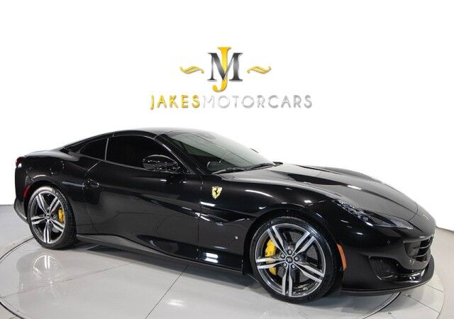 2020 Ferrari Portofino *ONLY 6300 MILES* *OVER $52,000 IN OPTIONS* *BLACK ON CREMA* San Diego CA