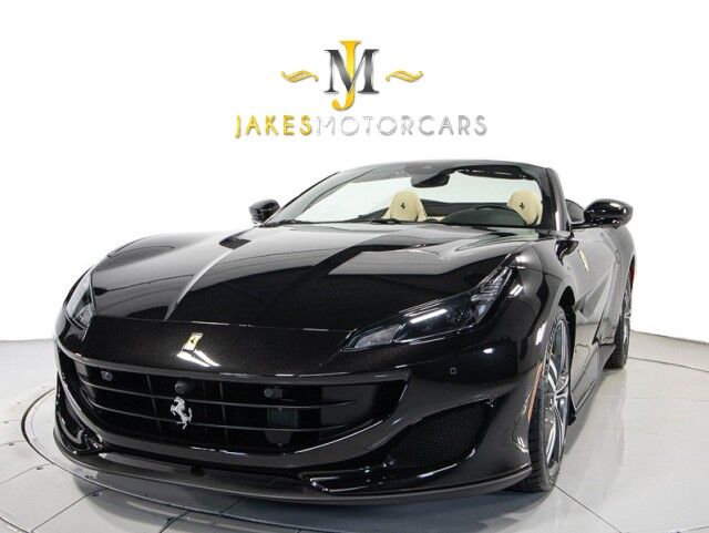 2020 Ferrari Portofino *ONLY 6300 MILES* *OVER $52,000 IN OPTIONS* *BLACK ON CREMA* San Diego CA
