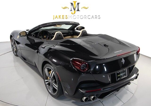 2020 Ferrari Portofino *ONLY 6300 MILES* *OVER $52,000 IN OPTIONS* *BLACK ON CREMA* San Diego CA