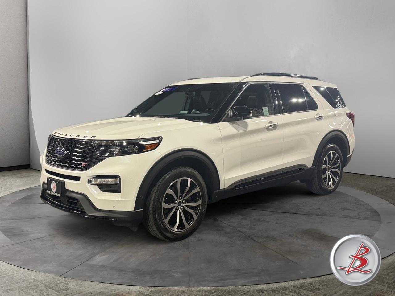 2020 Ford Explorer ST photo 3