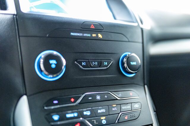 2020 Ford Edge AWD SEL Leather Nav BCam Red Deer AB