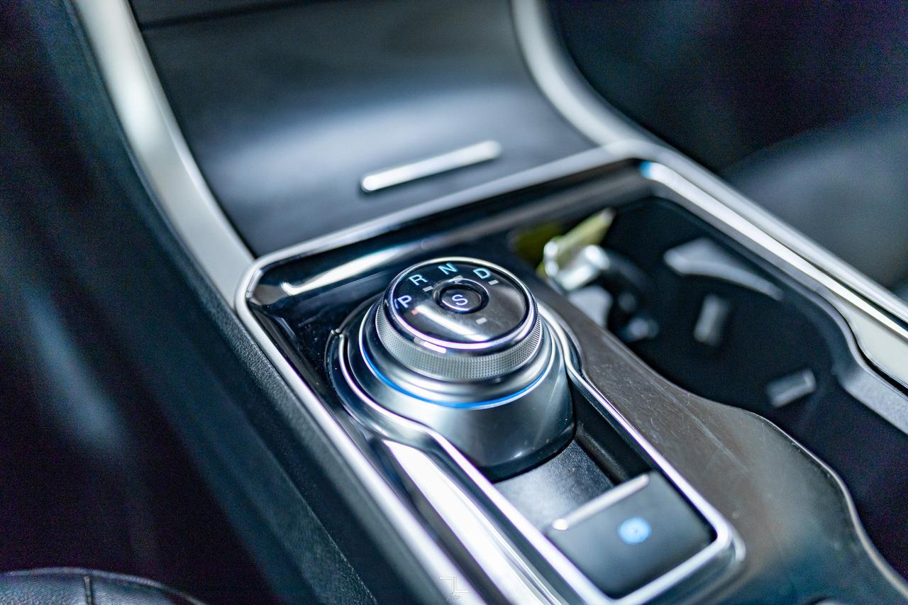 2020 Ford Edge AWD SEL Leather Nav BCam Red Deer AB