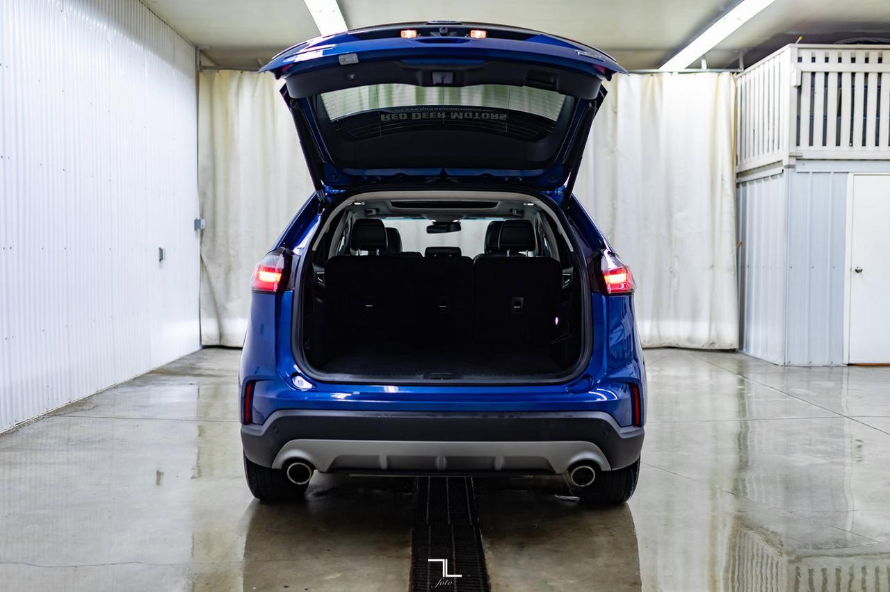 2020 Ford Edge AWD SEL Leather Roof Nav BCam Red Deer AB