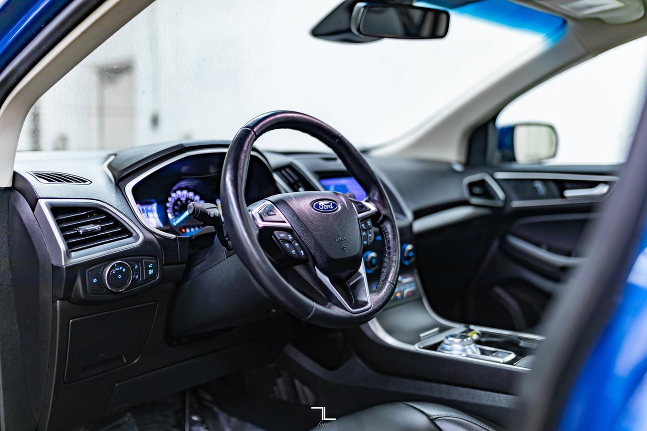 2020 Ford Edge AWD SEL Leather Roof Nav BCam Red Deer AB