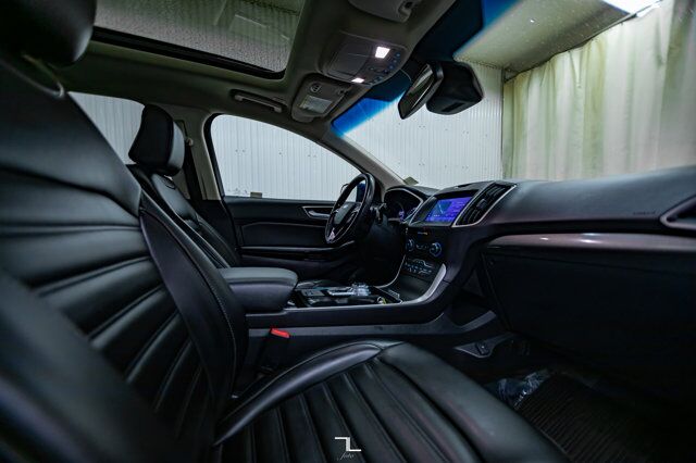 2020 Ford Edge AWD SEL Leather Roof Nav BCam Red Deer AB