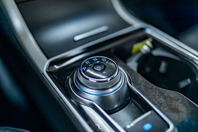 2020 Ford Edge AWD SEL Leather Roof Nav BCam Red Deer AB