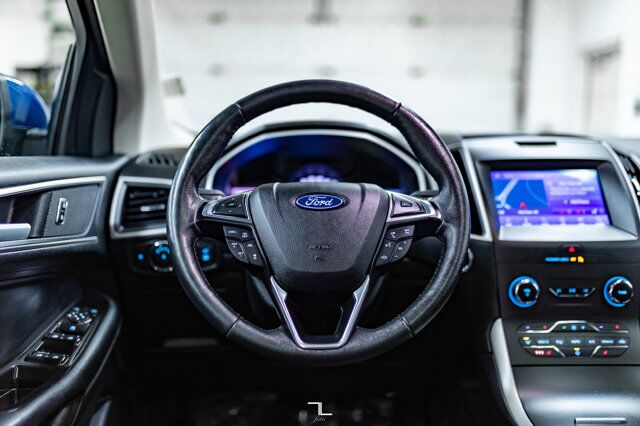 2020 Ford Edge AWD SEL Leather Roof Nav BCam Red Deer AB