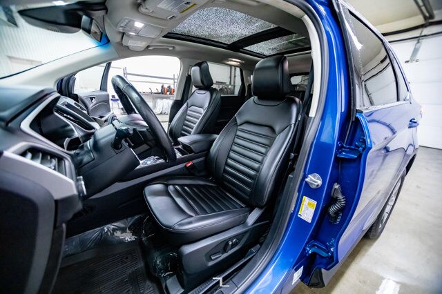 2020 Ford Edge AWD SEL Leather Roof Nav BCam Red Deer AB