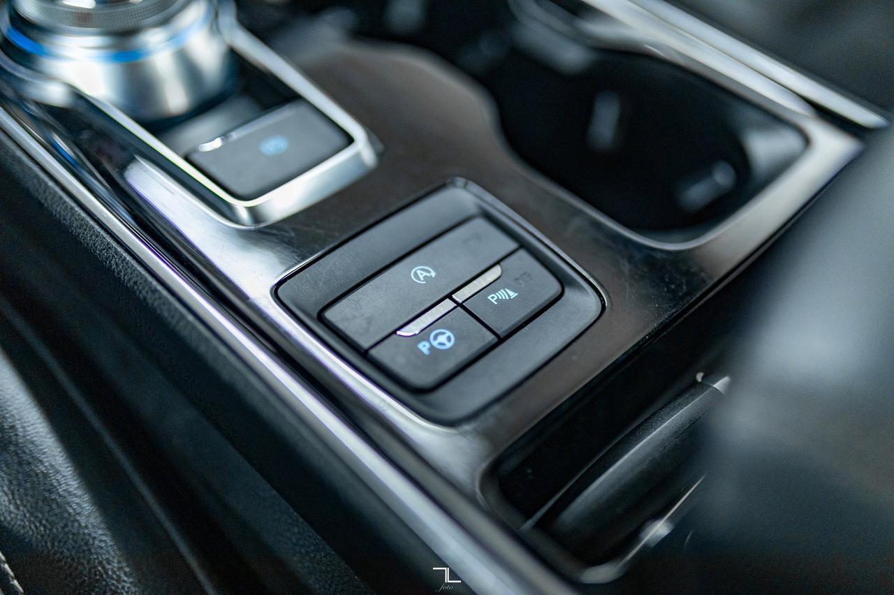 2020 Ford Edge AWD ST Sport Leather Roof Nav BCam Red Deer AB