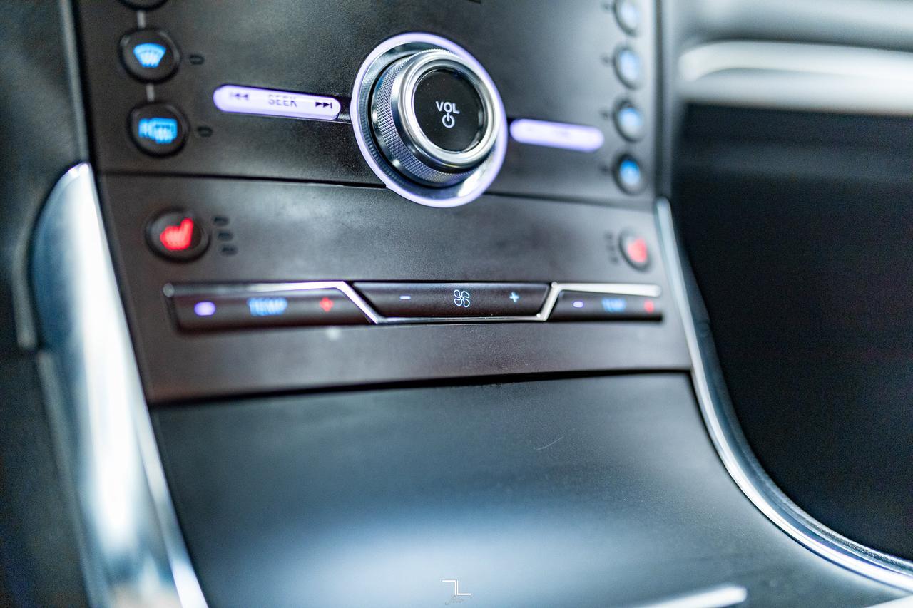 2020 Ford Edge AWD Titanium Leather Roof Nav BCam Red Deer AB