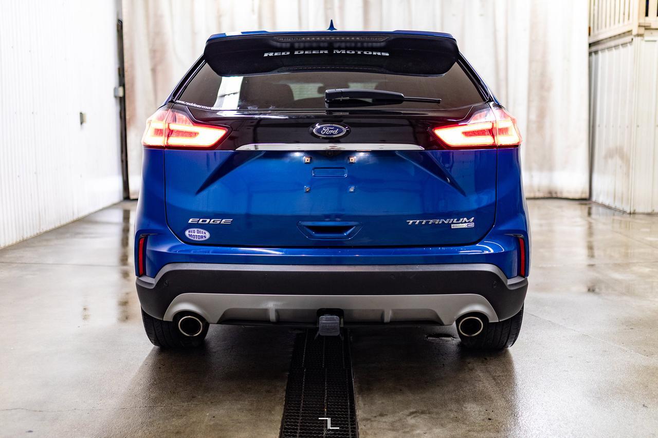 2020 Ford Edge AWD Titanium Leather Roof Nav BCam Red Deer AB