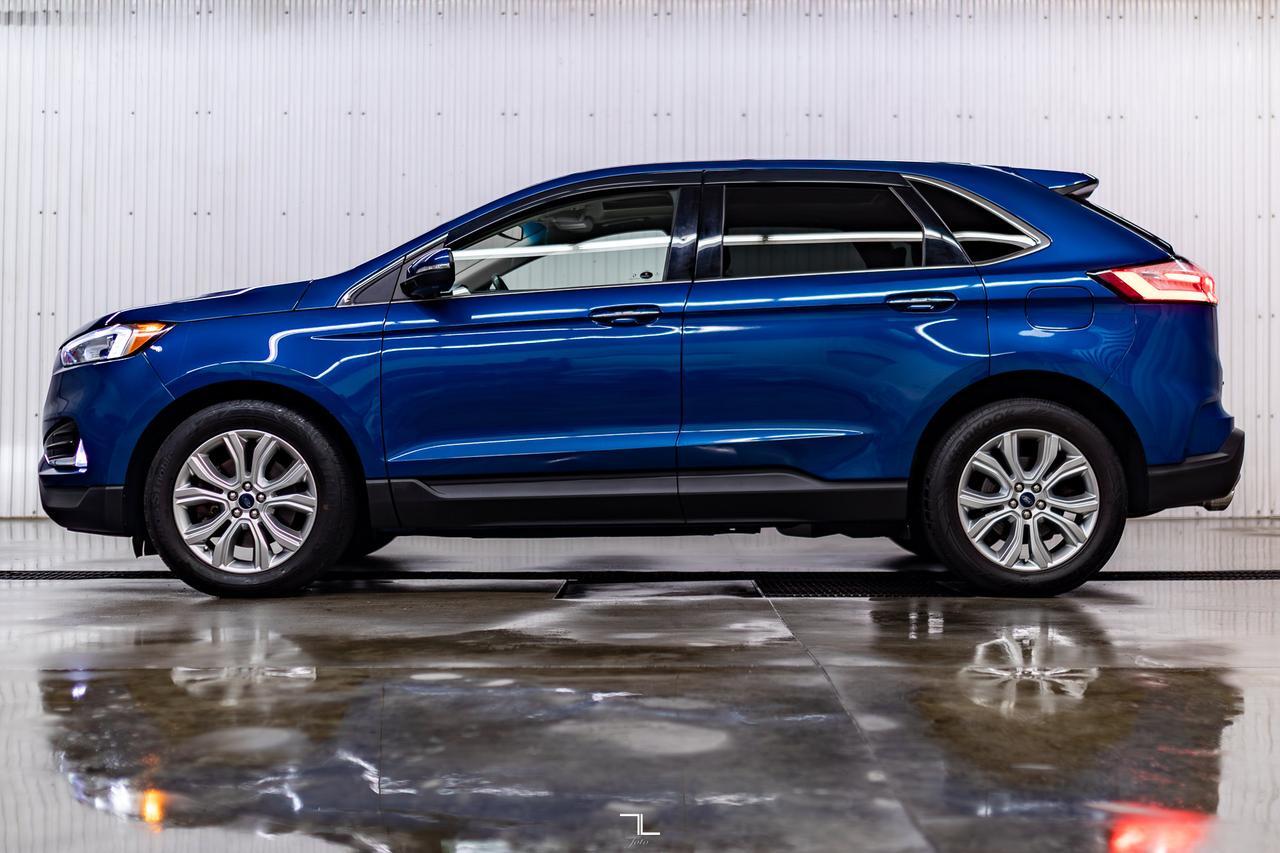 2020 Ford Edge AWD Titanium Leather Roof Nav BCam Red Deer AB
