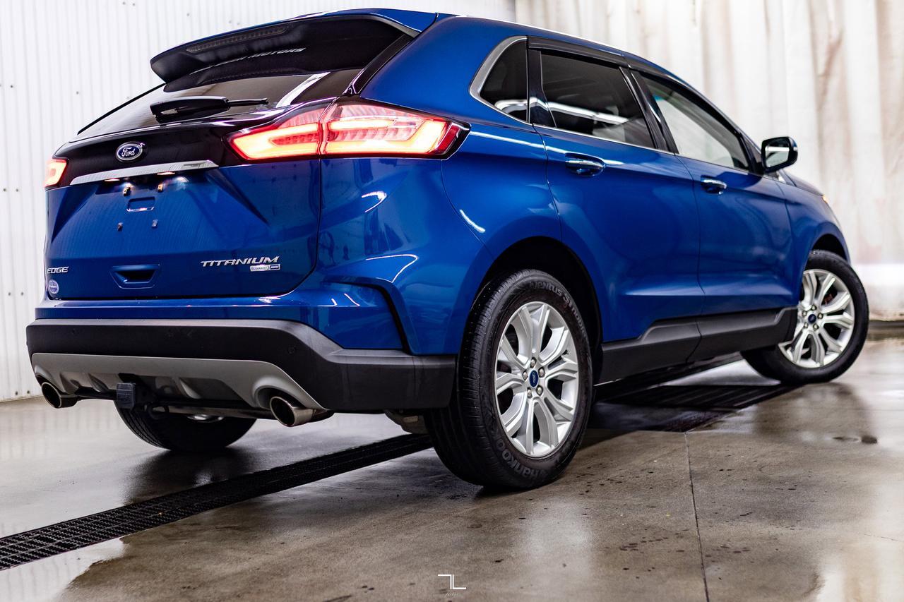 2020 Ford Edge AWD Titanium Leather Roof Nav BCam Red Deer AB