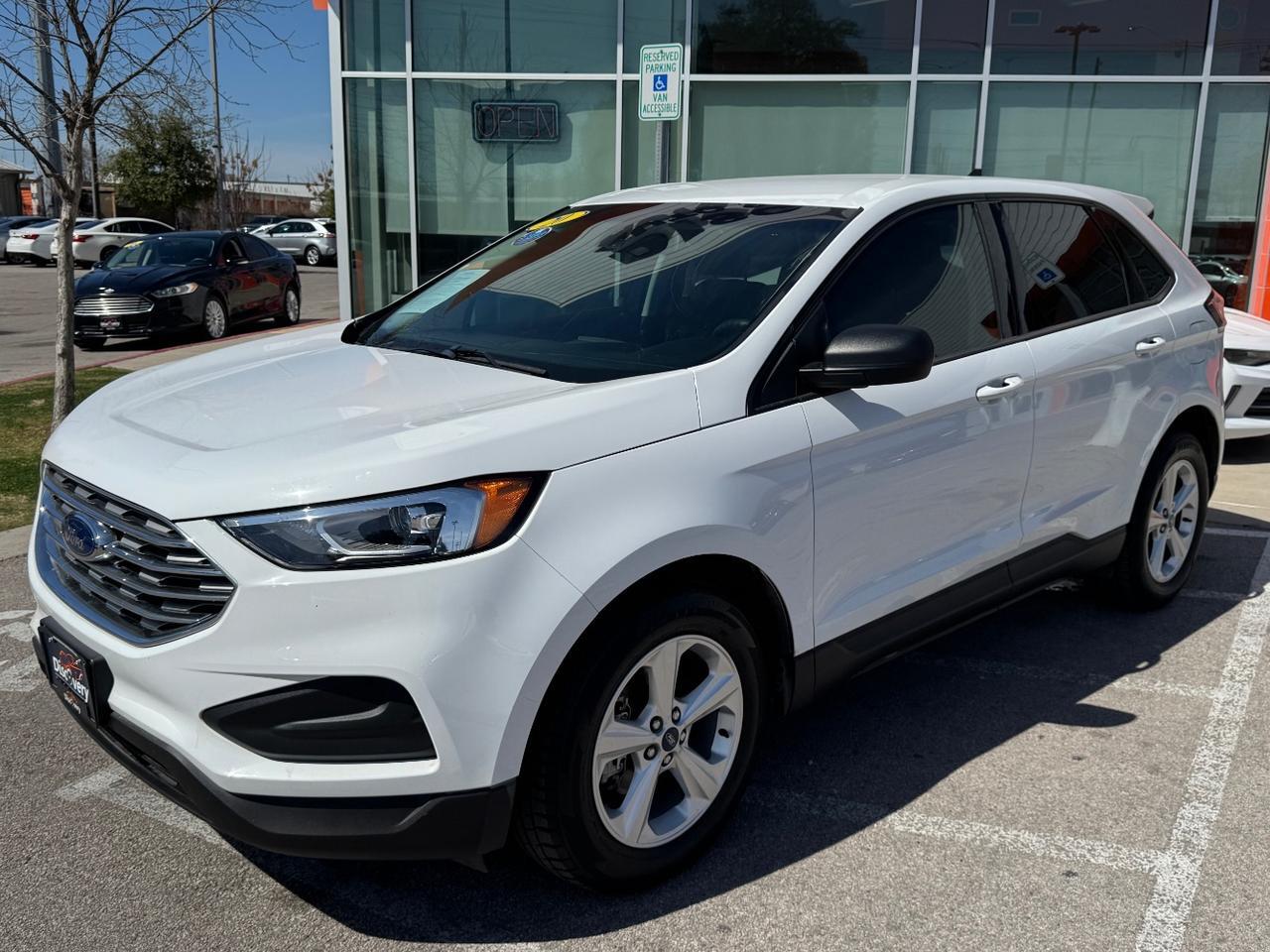 2020 Ford Edge SE