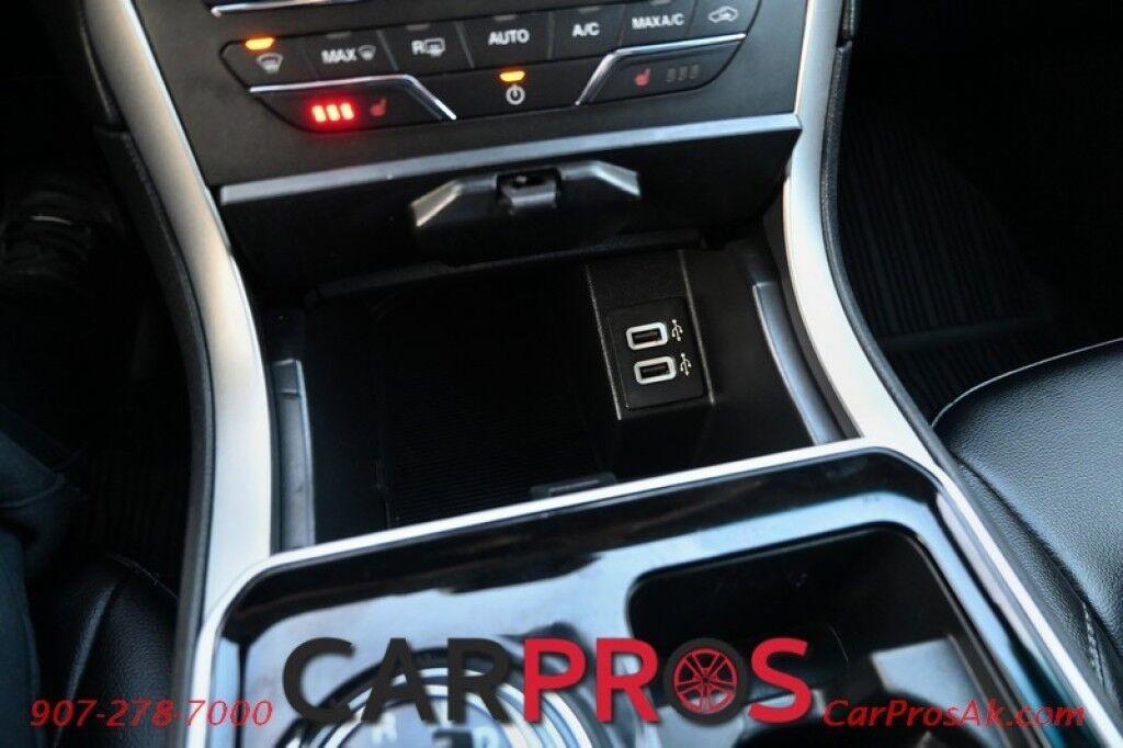 2020 Ford Edge SEL - All Wheel Drive - Power & Heated Front Seats - Backup Camera - Blind Spot/Lane Keeping Assist - Power Windows & Door Locks - Keyless Entry / Start Anchorage AK