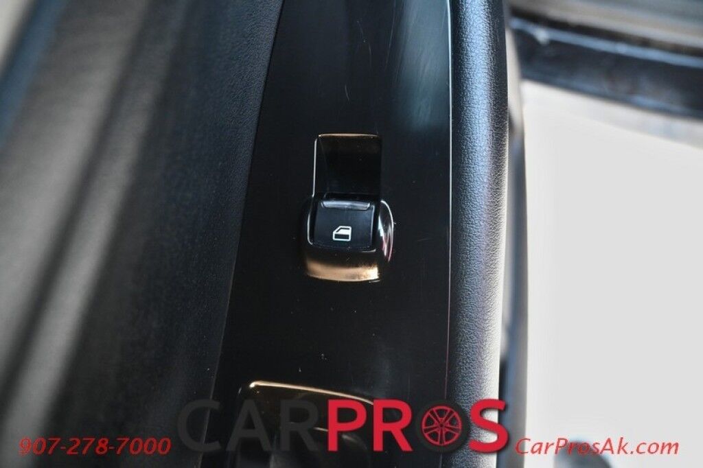 2020 Ford Edge SEL - All Wheel Drive - Power & Heated Front Seats - Backup Camera - Blind Spot/Lane Keeping Assist - Power Windows & Door Locks - Keyless Entry / Start Anchorage AK