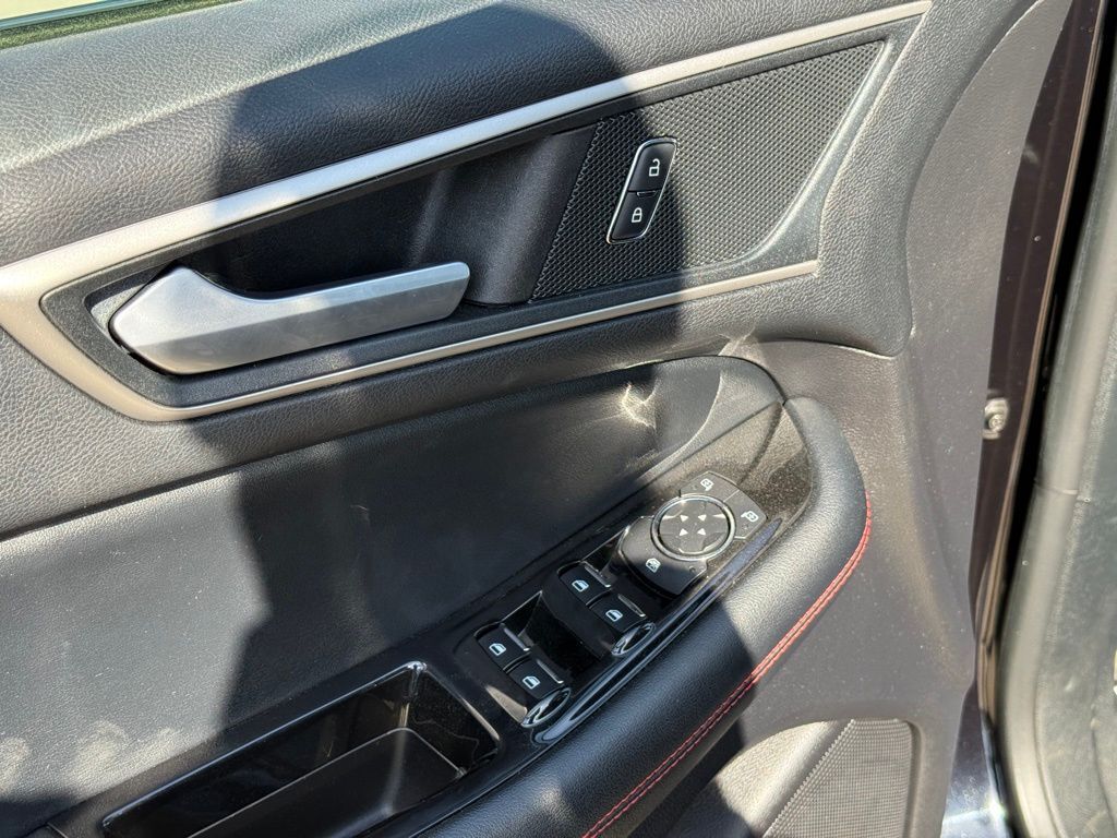 2020 Ford Edge ST Line Crestwood KY