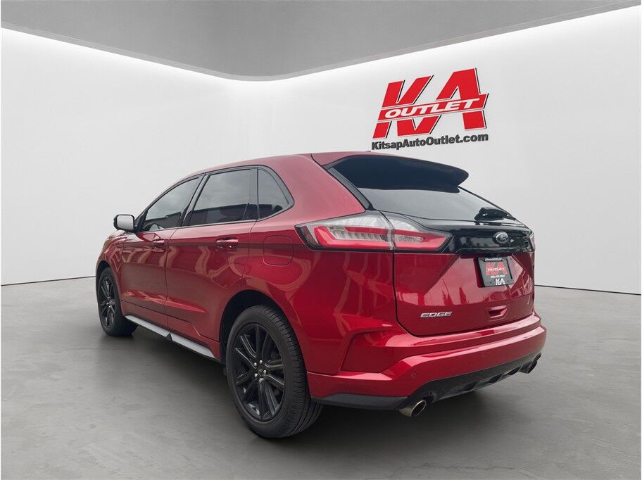 2020 Ford Edge ST Line Sport Utility 4D