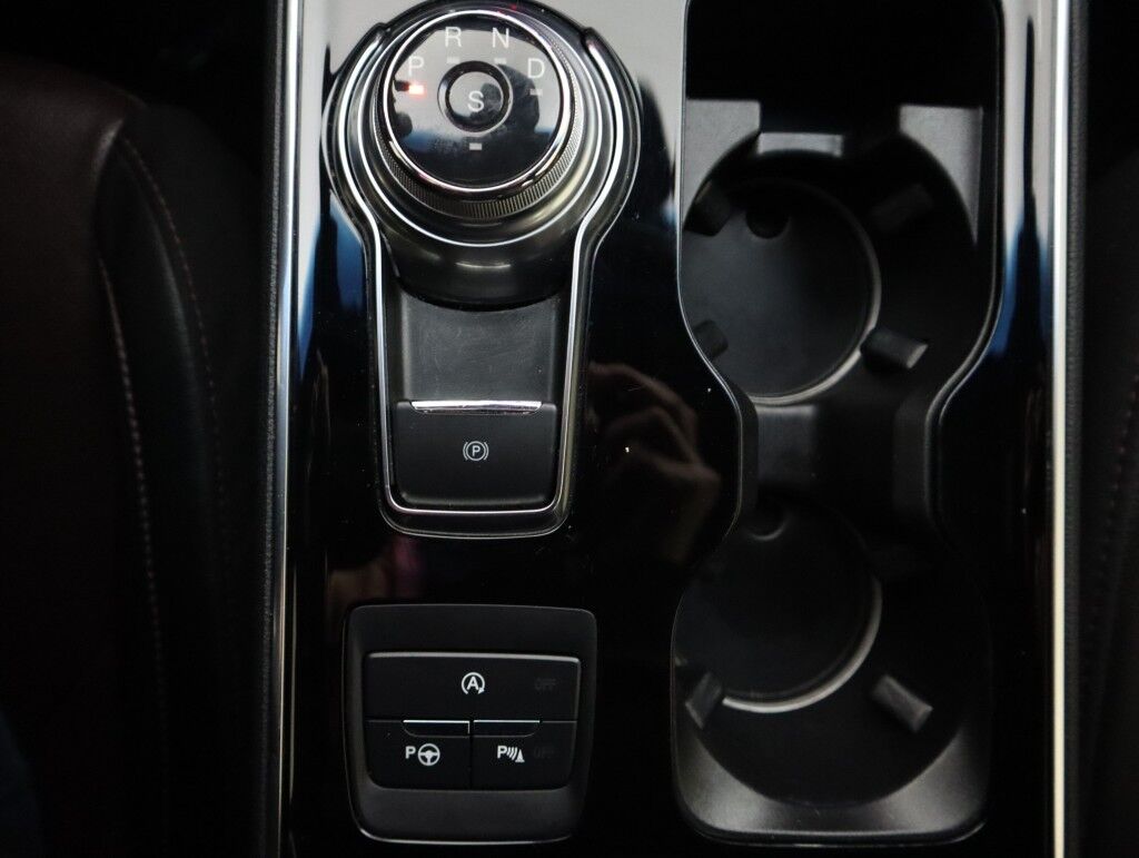 2020 Ford Edge Titanium AWD Maumee OH