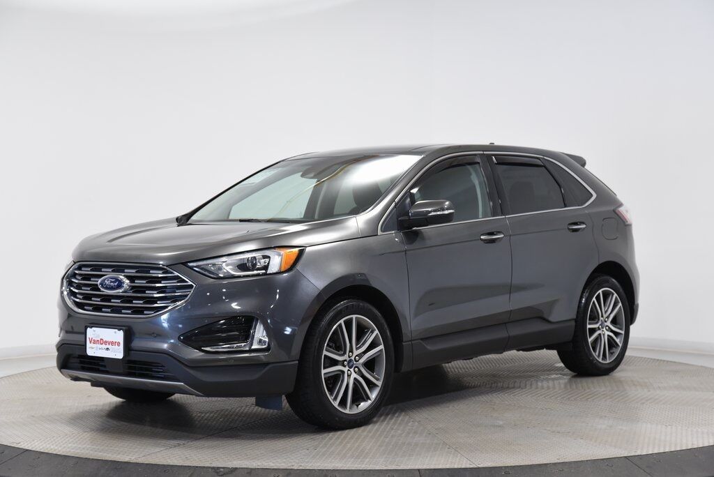 2020 Ford Edge Titanium Akron
