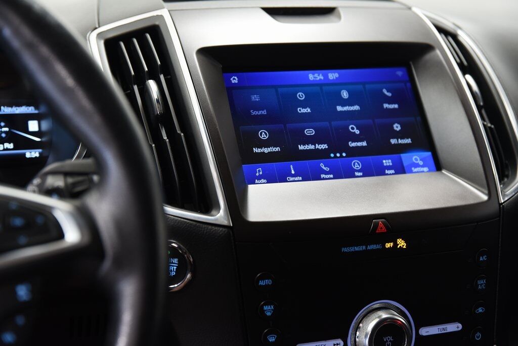2020 Ford Edge Titanium Akron