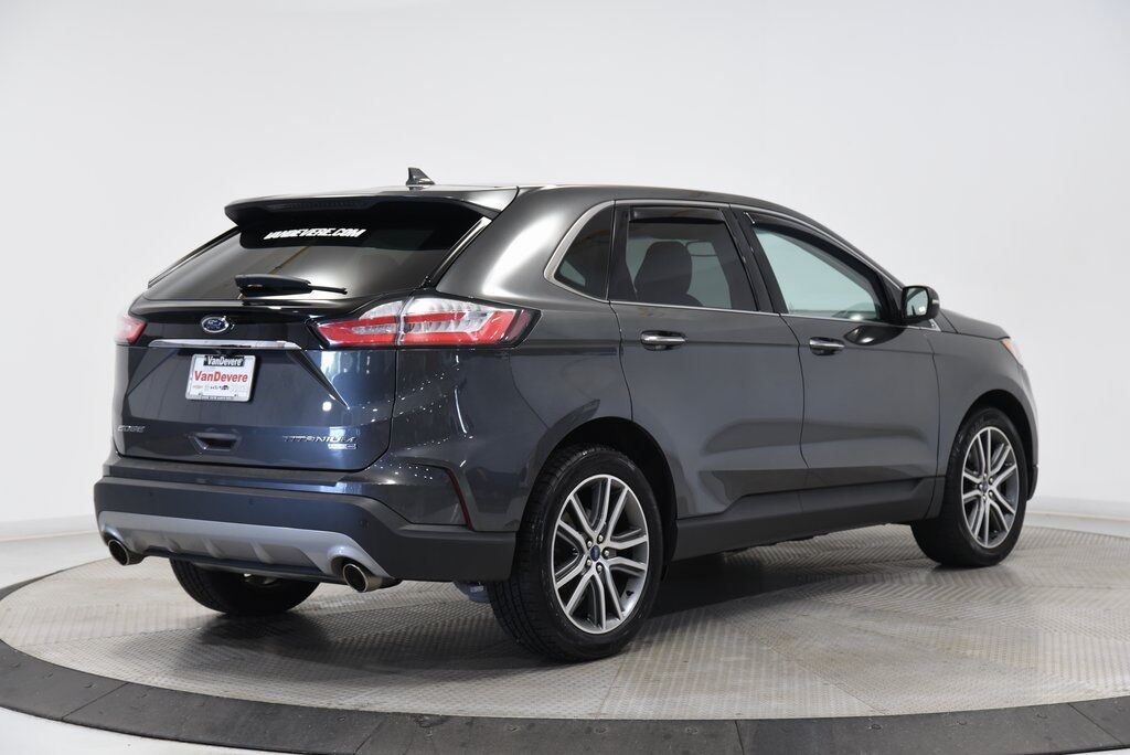 2020 Ford Edge Titanium Akron