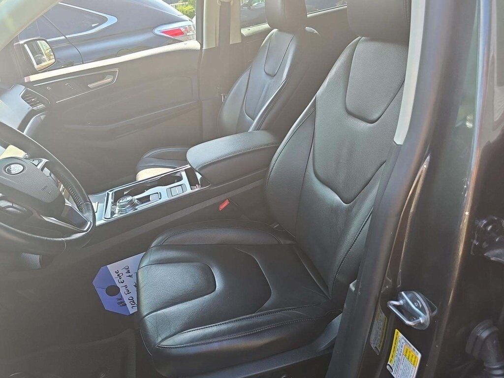 2020 Ford Edge Titanium Akron
