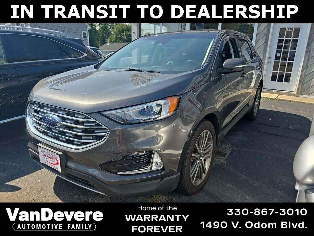 2020 Ford Edge Titanium Akron