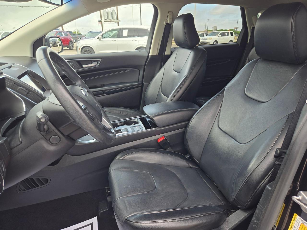 2020 Ford Edge Titanium Castroville TX