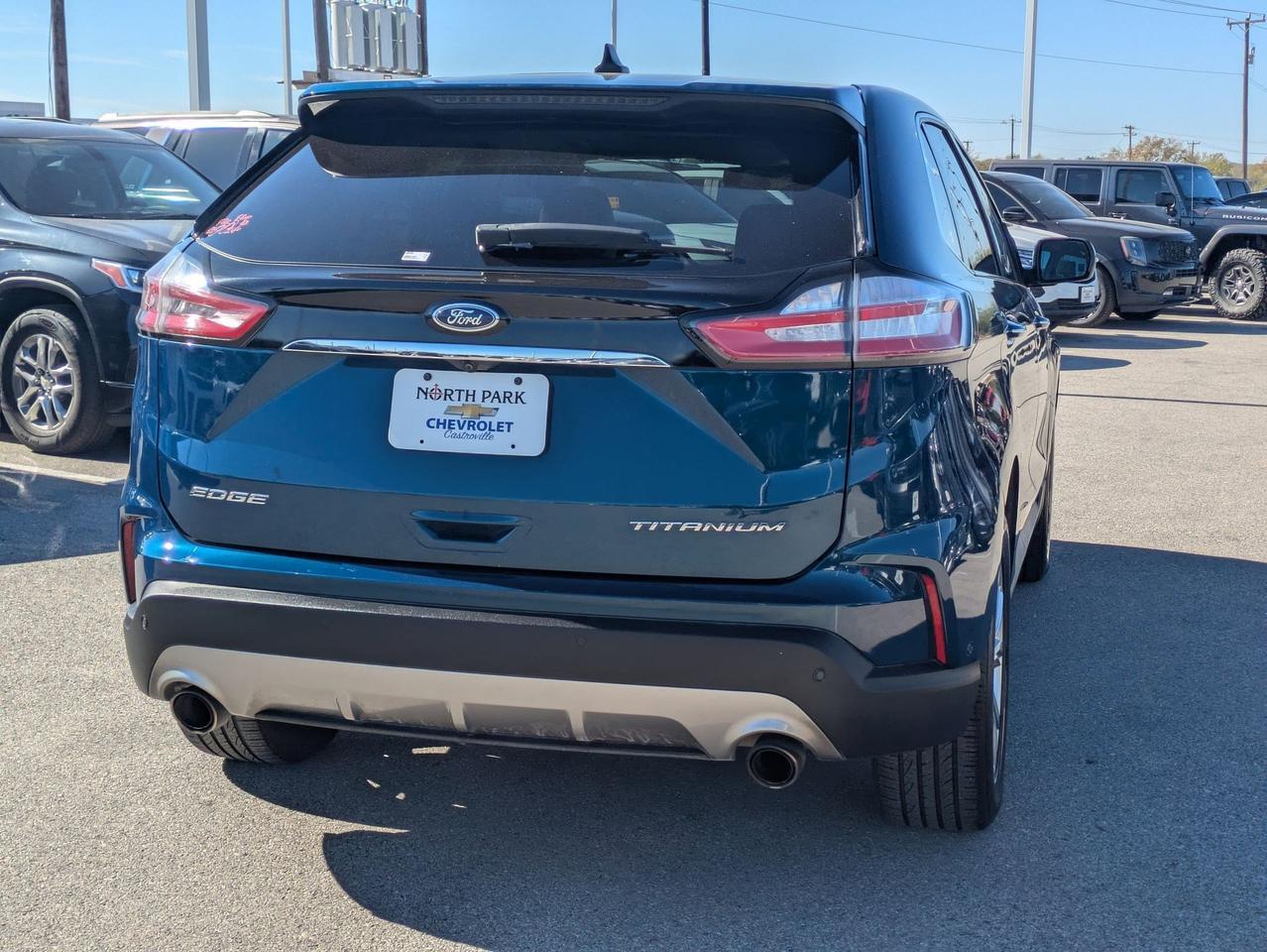 2020 Ford Edge Titanium