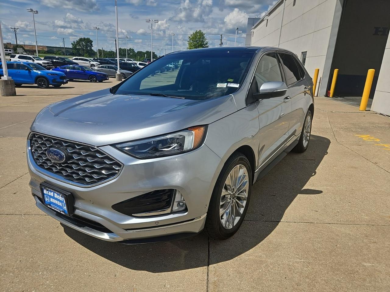 2020 Ford Edge Titanium West Burlington IA