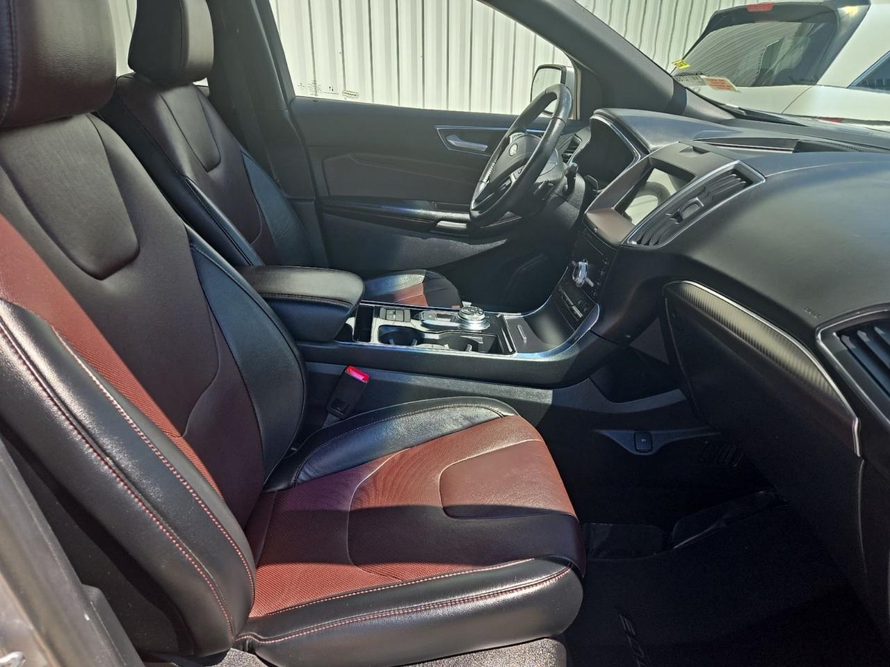 2020 Ford Edge Titanium West Burlington IA