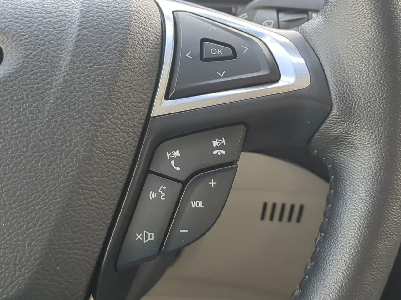 2020 Ford Edge Titanium Winder GA