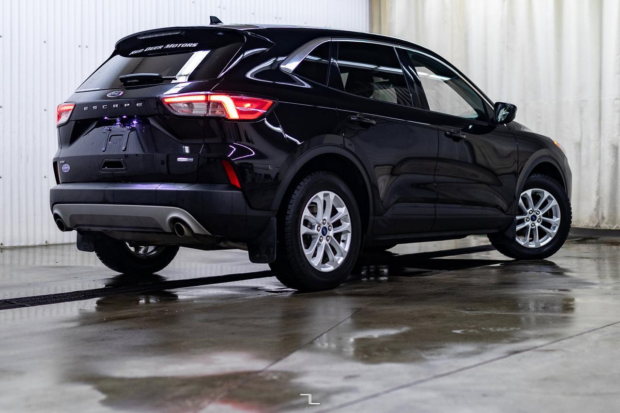 2020 Ford Escape AWD SE BCam Red Deer AB