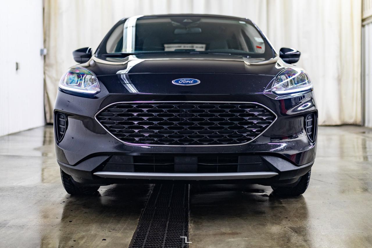 2020 Ford Escape AWD SE BCam Red Deer AB