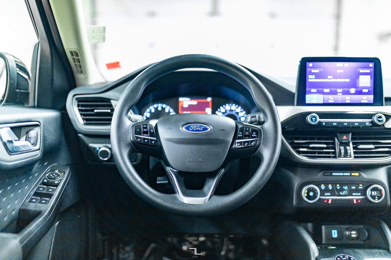 2020 Ford Escape AWD SE BCam Red Deer AB