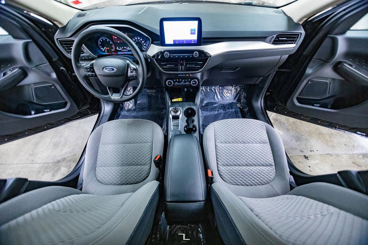 2020 Ford Escape AWD SE BCam Red Deer AB