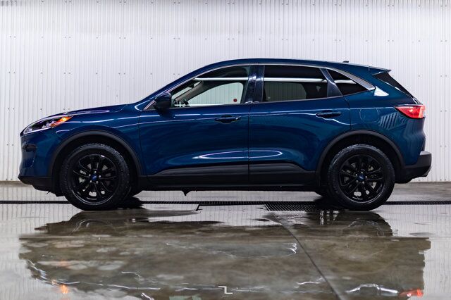 2020 Ford Escape AWD SE Nav BCam Red Deer AB