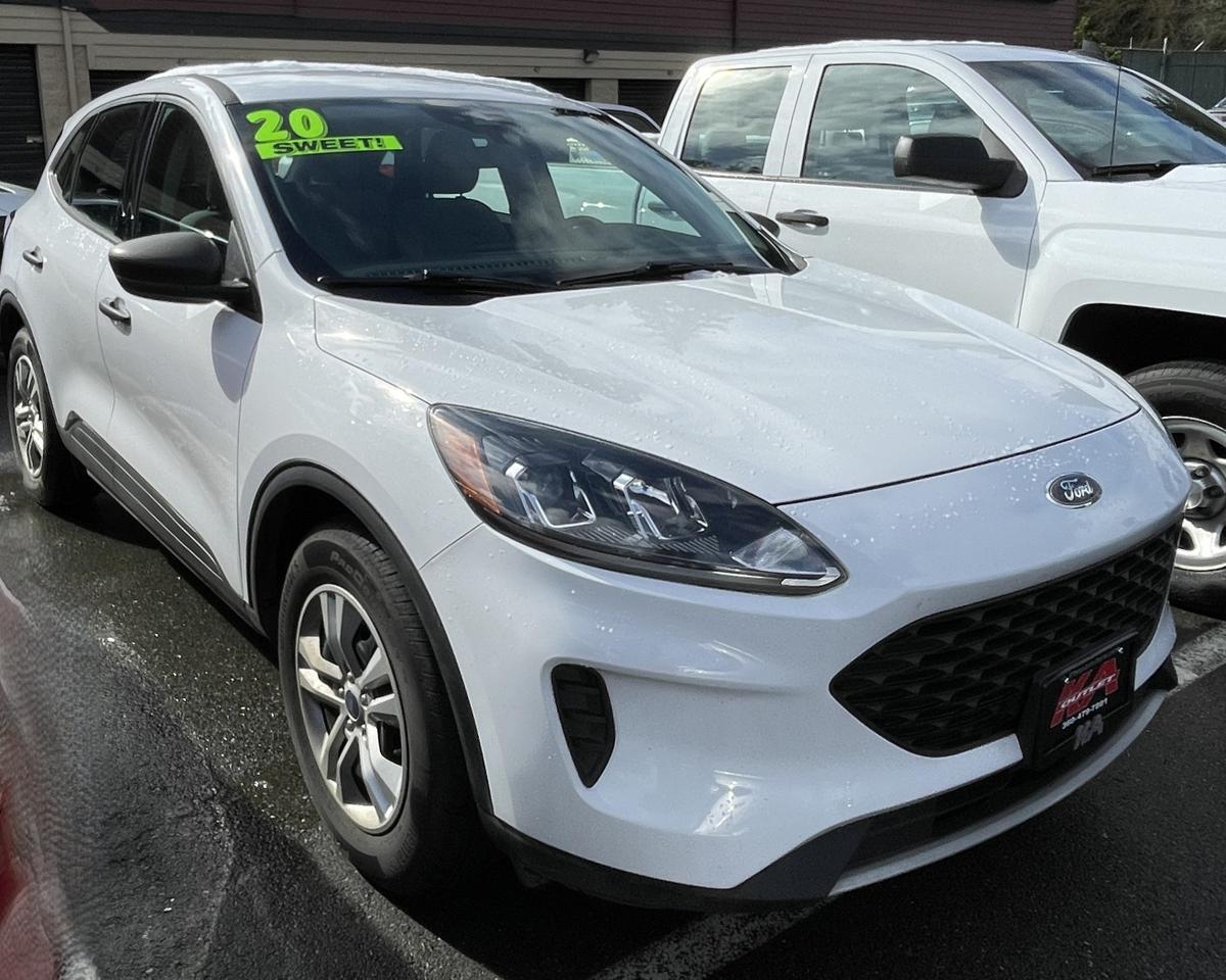 2020 Ford Escape S Sport Utility 4D