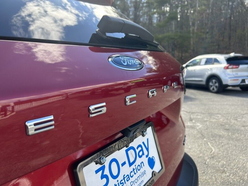 2020 Ford Escape SE - SUNROOF - HEATED SEATS Webster MA