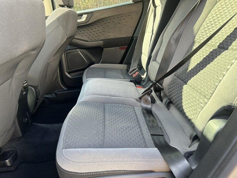 2020 Ford Escape SE - SUNROOF - HEATED SEATS Webster MA