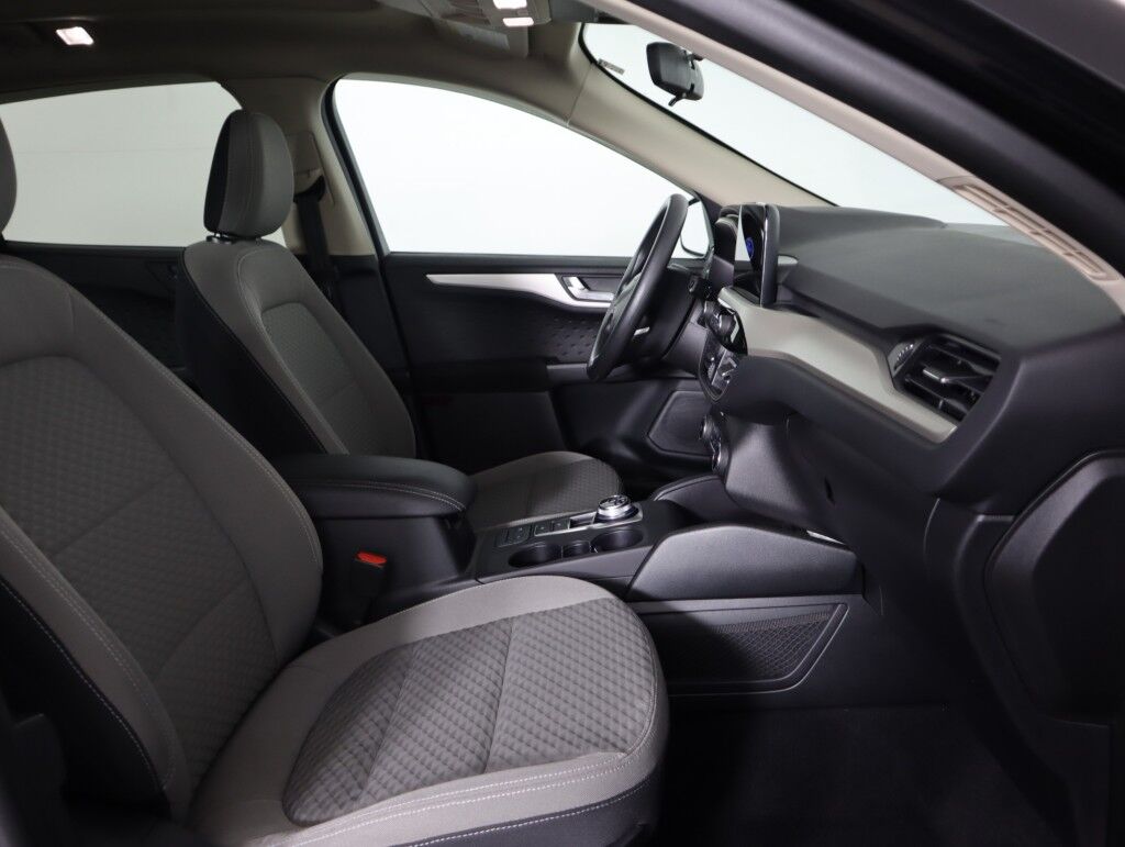 2020 Ford Escape SE AWD w/Panoramic Vista Roof/Co-Pilot 360 Maumee OH
