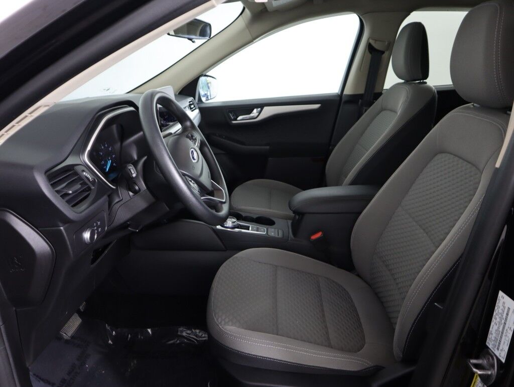 2020 Ford Escape SE AWD w/Panoramic Vista Roof/Co-Pilot 360 Maumee OH