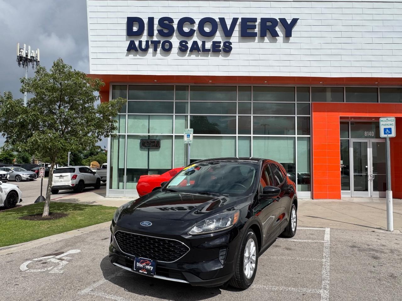 2020 Ford Escape SE