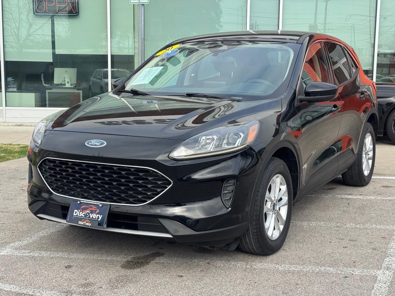 2020 Ford Escape SE