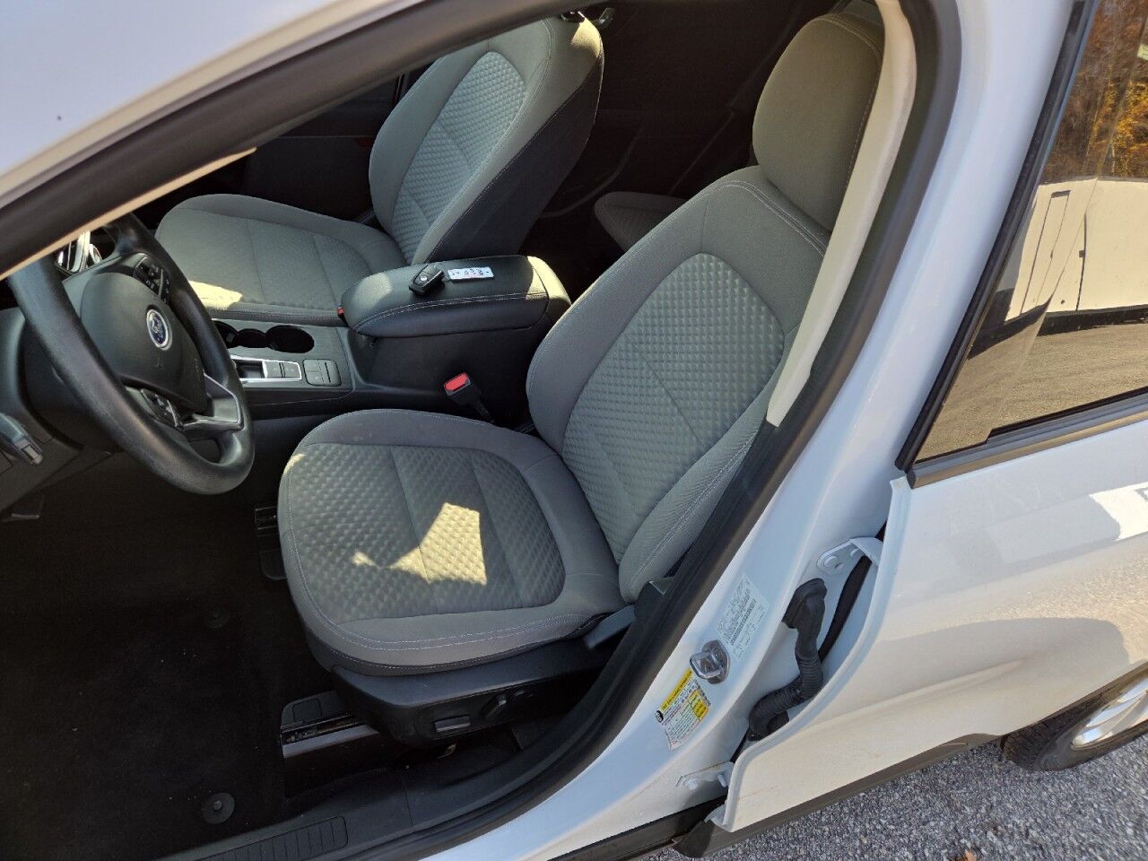 2020 Ford Escape SE Charlton MA