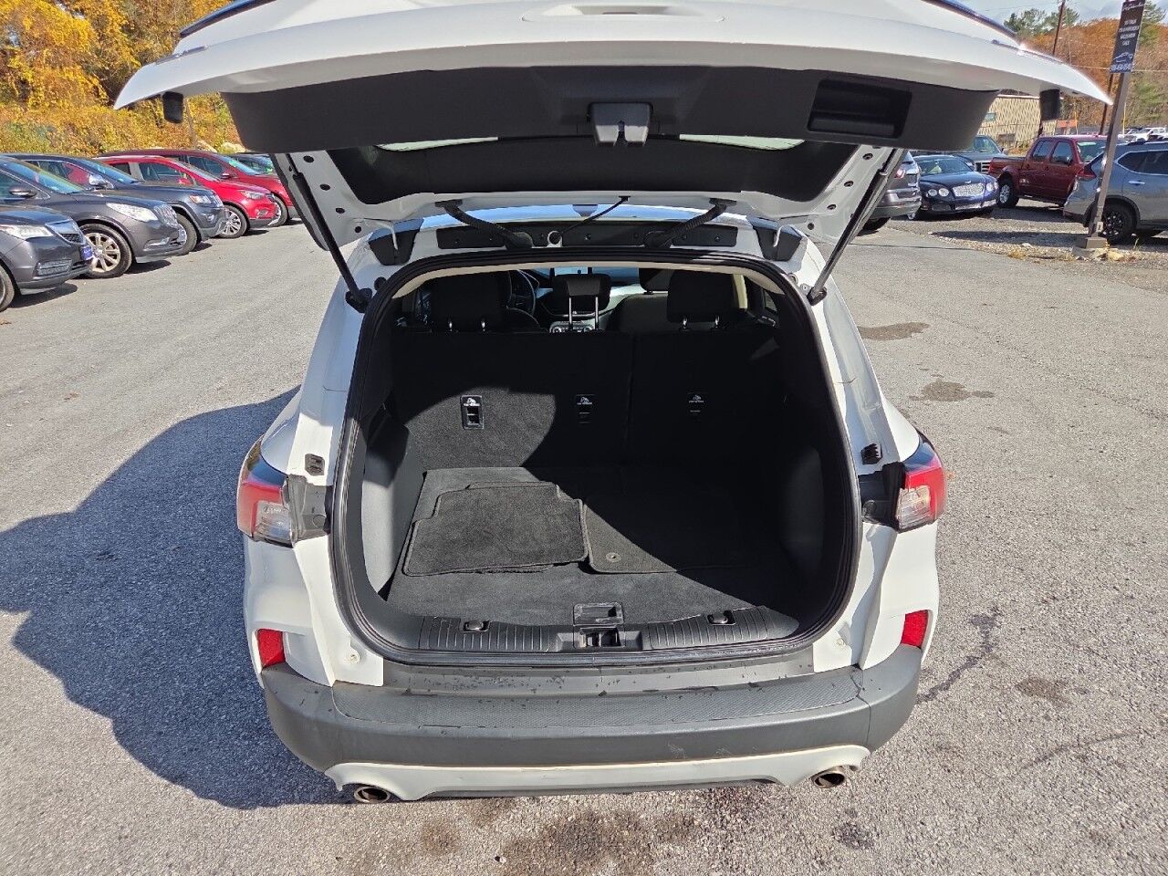 2020 Ford Escape SE Charlton MA