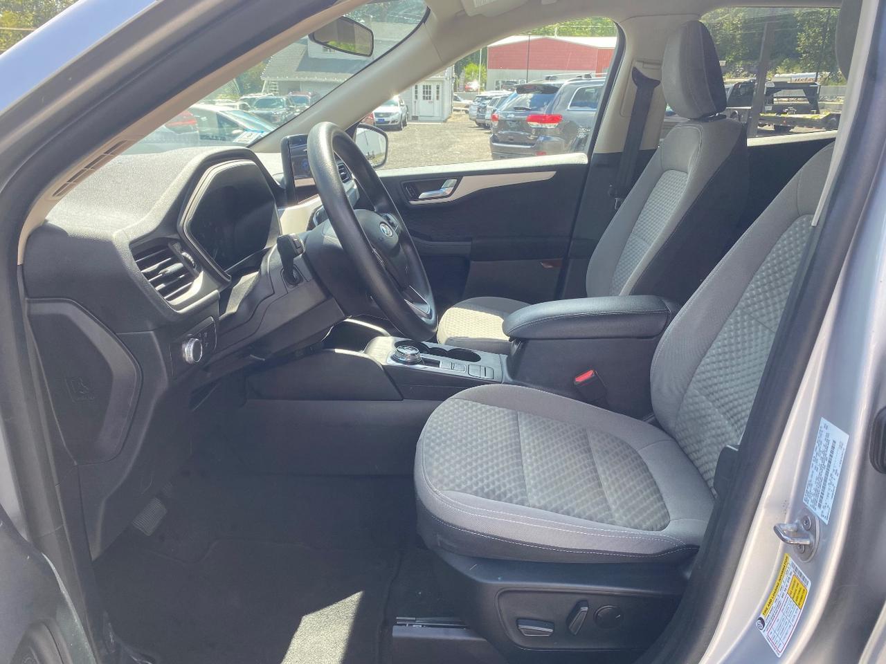 2020 Ford Escape SE Charlton MA