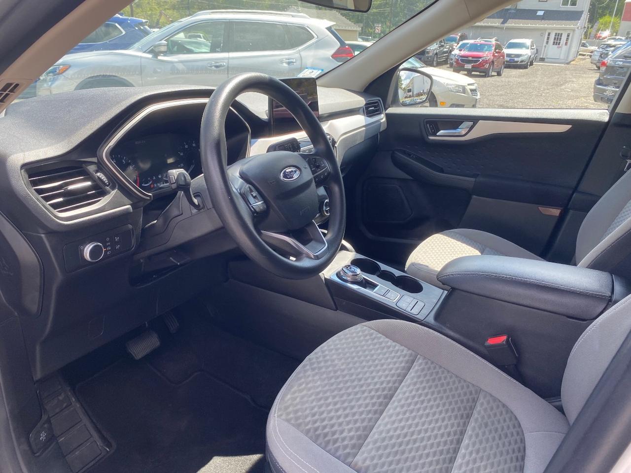 2020 Ford Escape SE Charlton MA