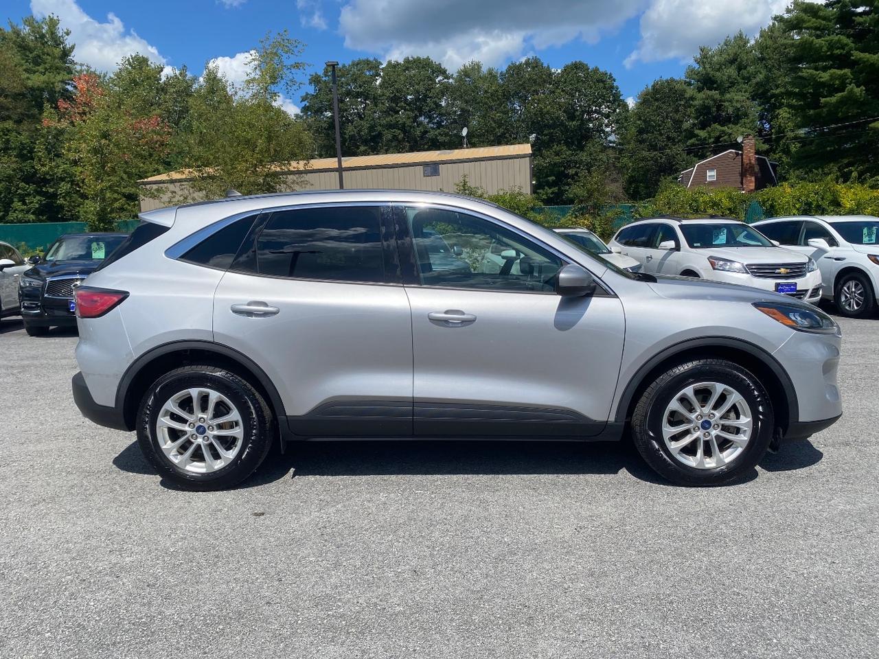 2020 Ford Escape SE Charlton MA